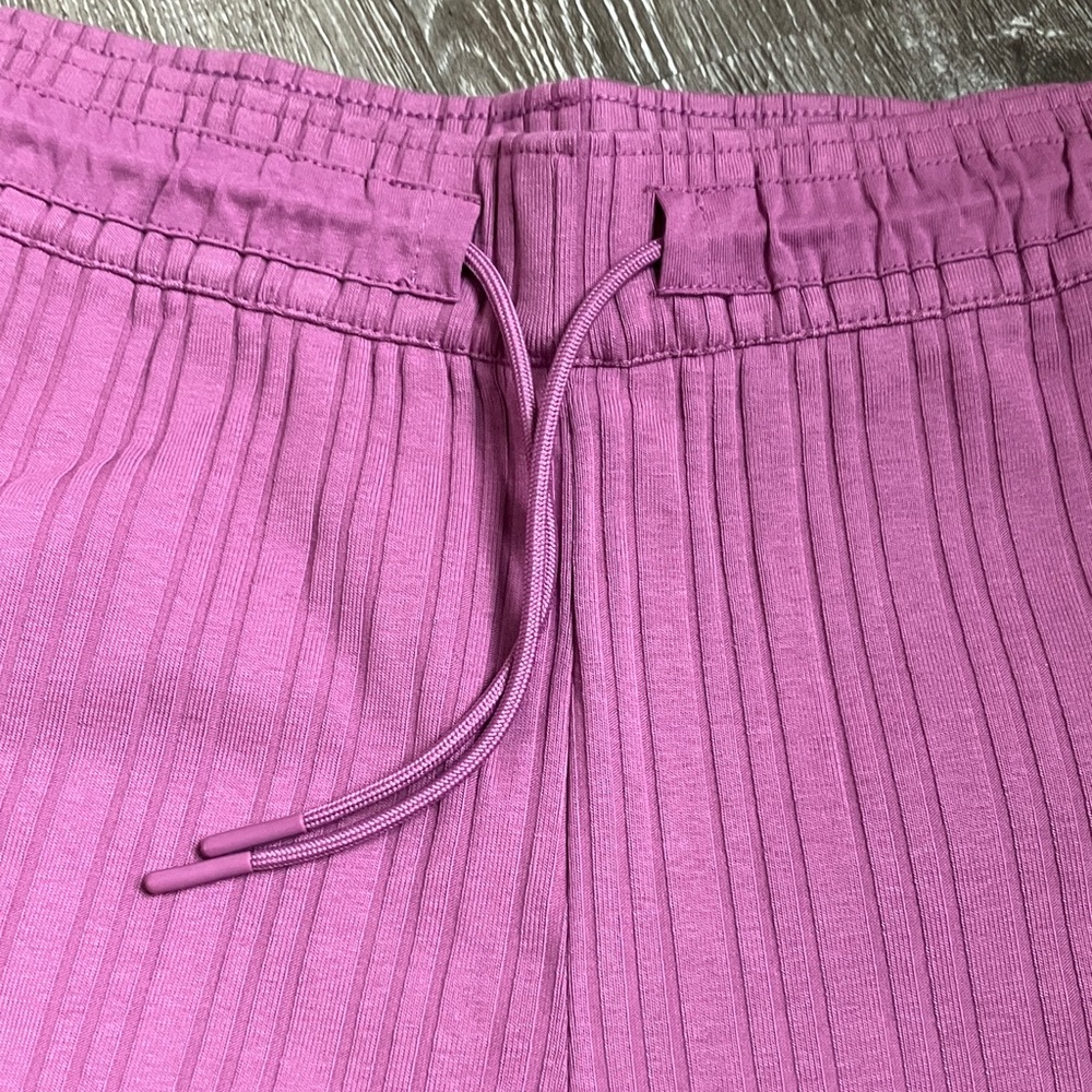 Nike Sportswear Ribbed Jersey High-Rise Wide-Leg Pants - Picture 4 of 14